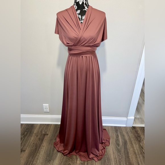 divine bridal shop Dresses & Skirts - Maternity/infinity/convertible photo shoot one size dress